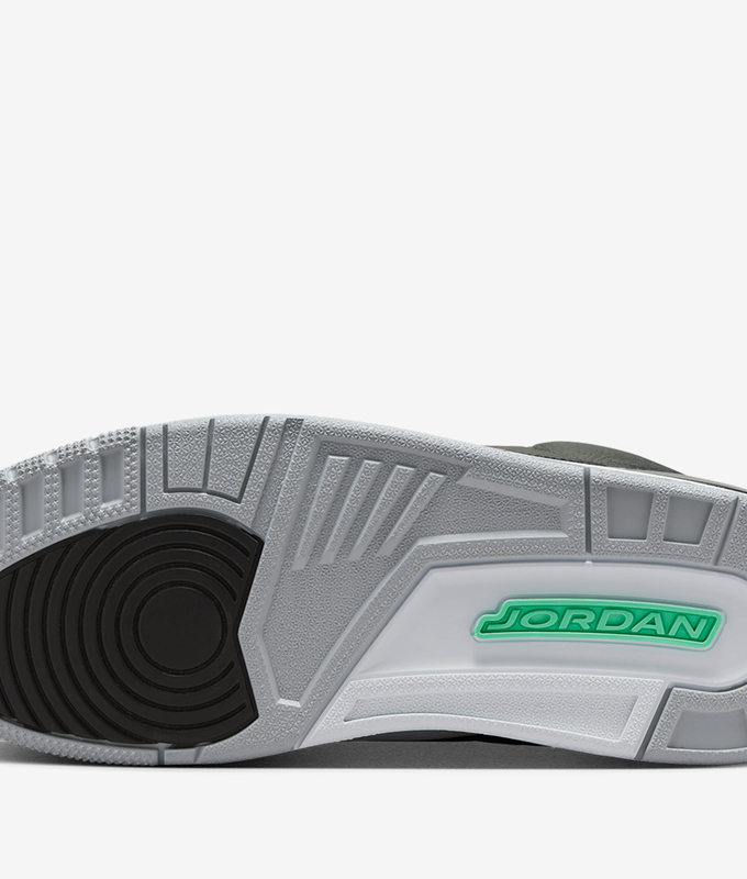 Air Jordan 3 Retro