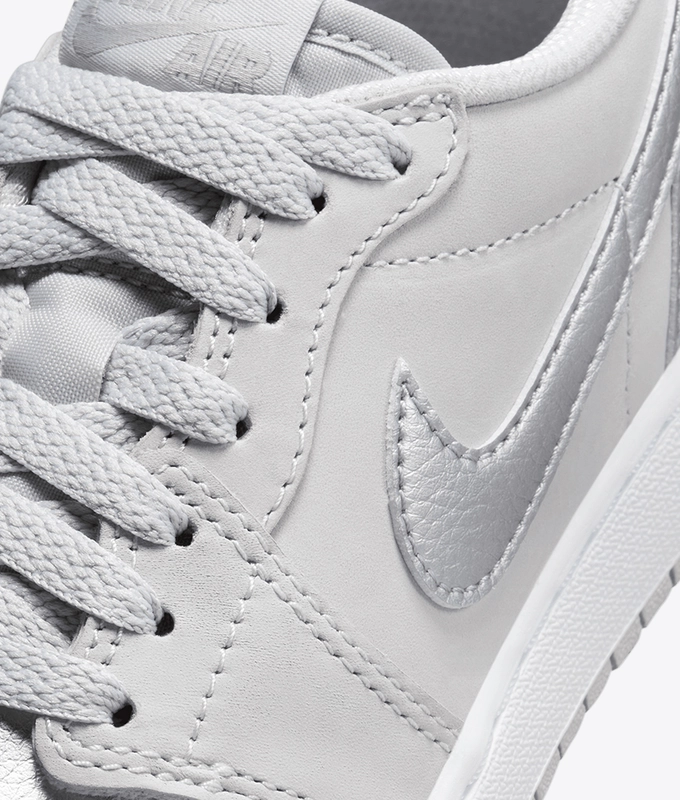 Air Jordan 1 Retro Low Og