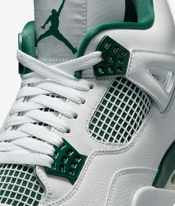 Air Jordan 4 Retro