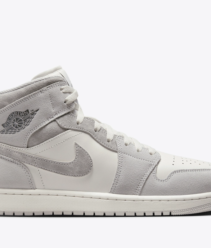 Air Jordan 1 Mid Se