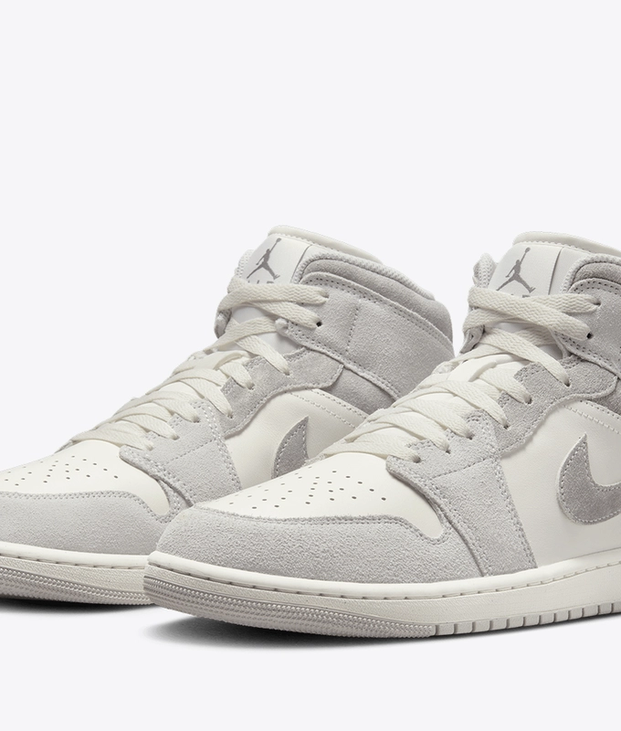 Air Jordan 1 Mid Se