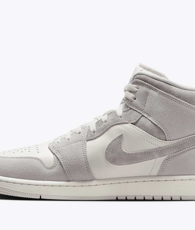 Air Jordan 1 Mid Se