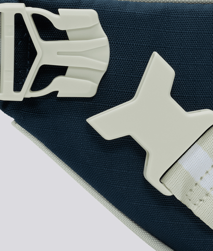 HERITAGE RETRO WAISTPACK 'ARMORY NAVY/SEA GLASS/WHITE'