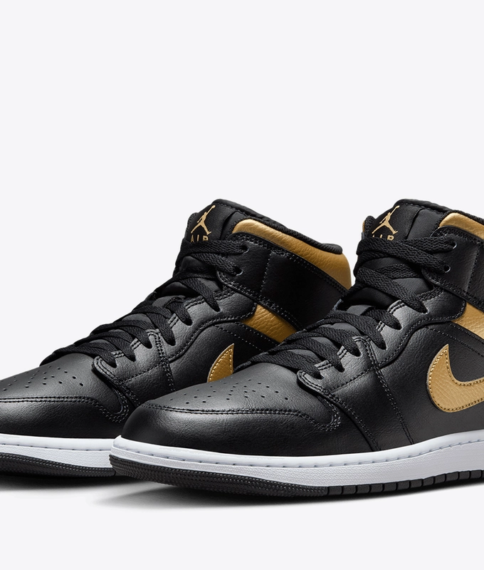 Air Jordan 1 Mid