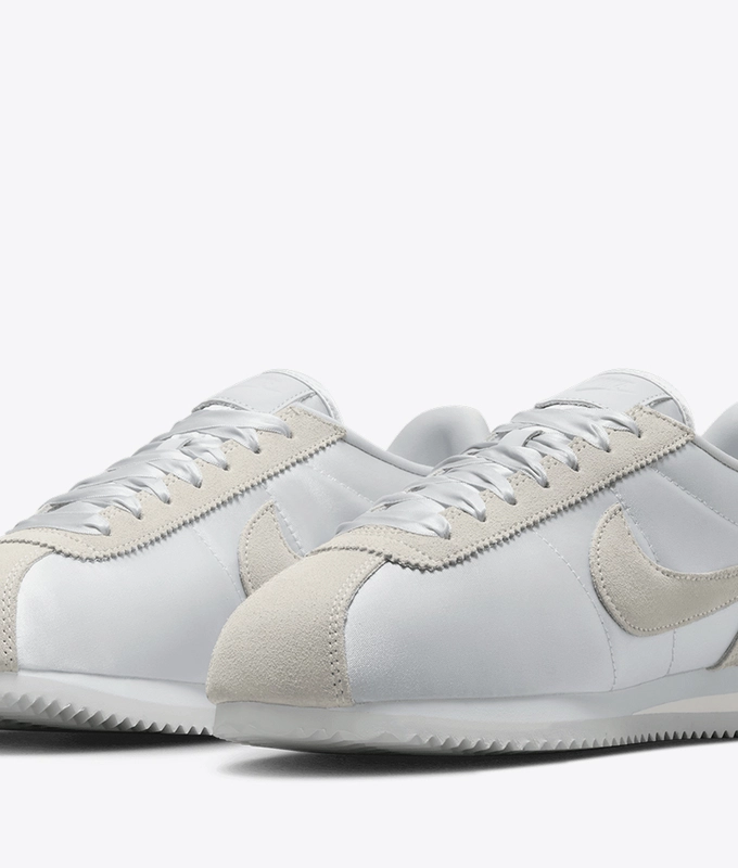 W Cortez