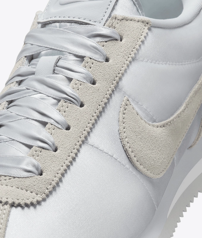 W Cortez