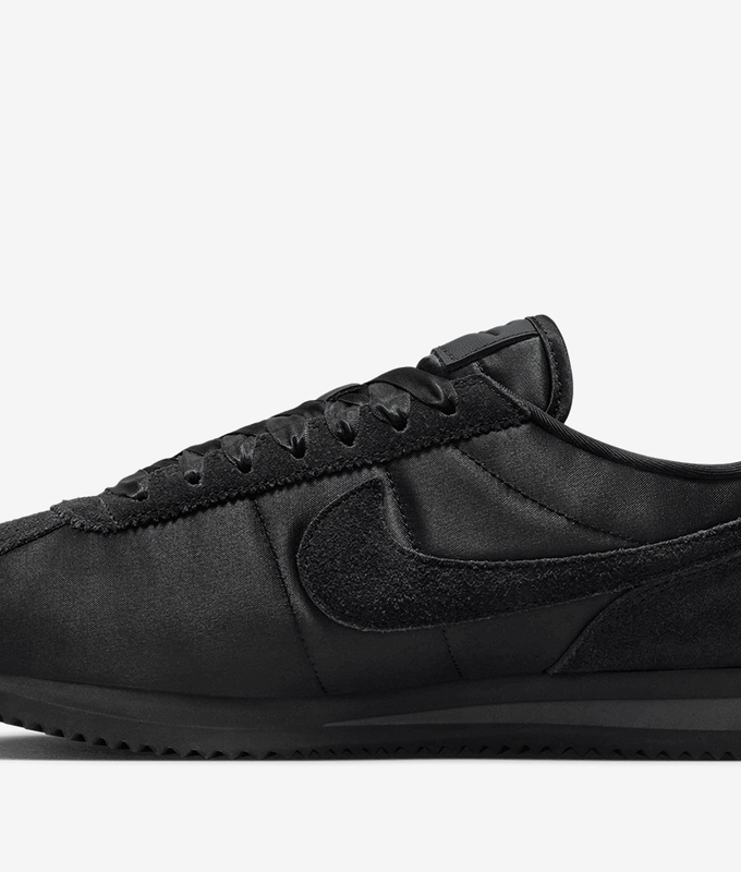 W Cortez