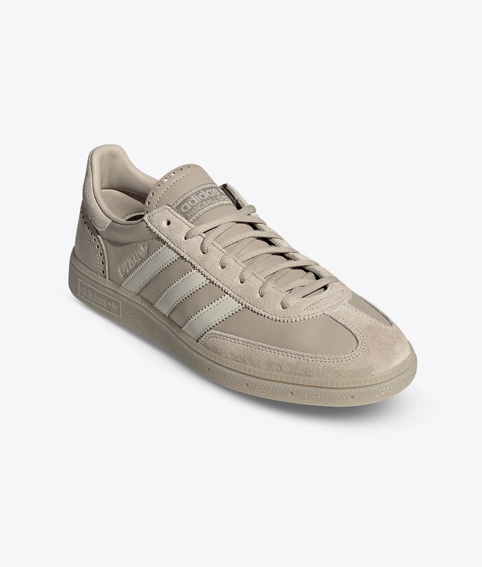 HANDBALL SPEZIAL
