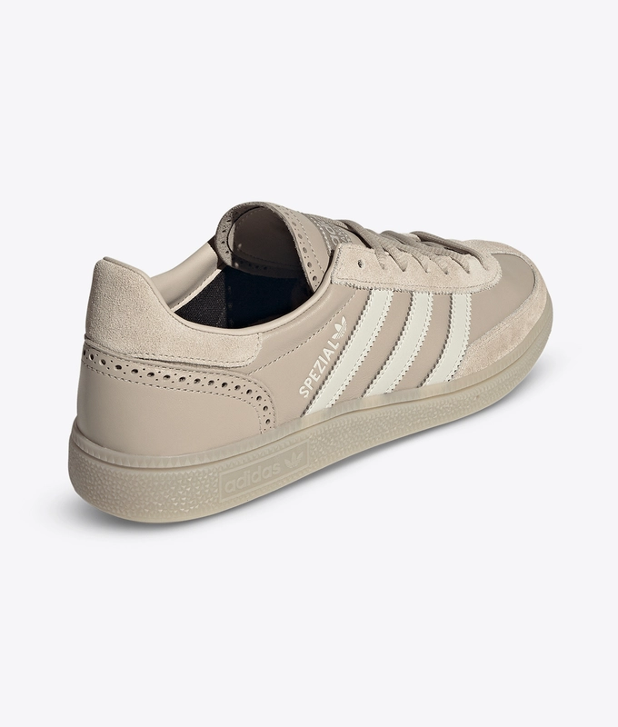 HANDBALL SPEZIAL