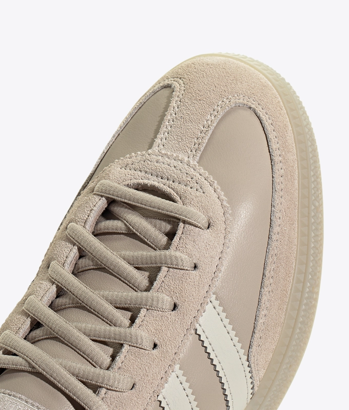 HANDBALL SPEZIAL