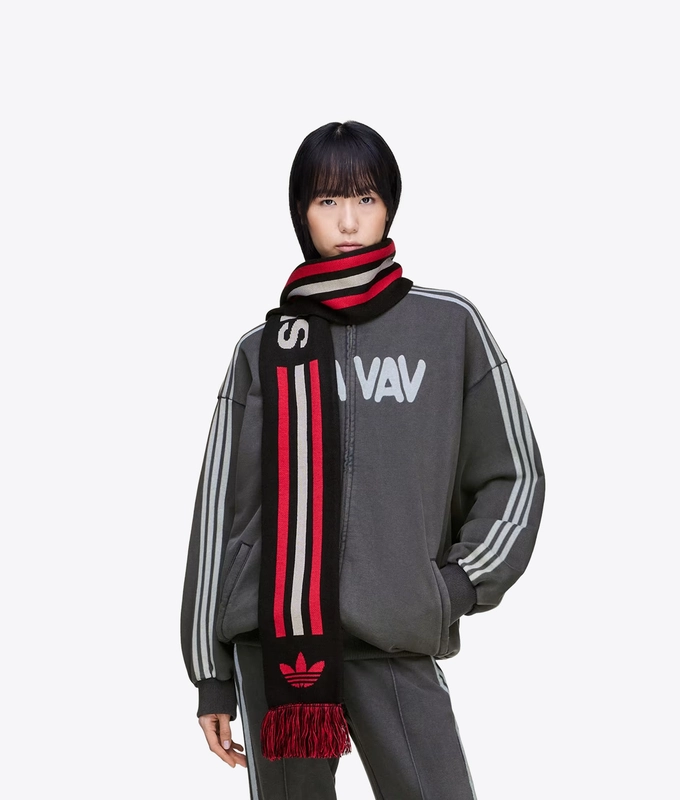 X AVAVAV FAN SCARF