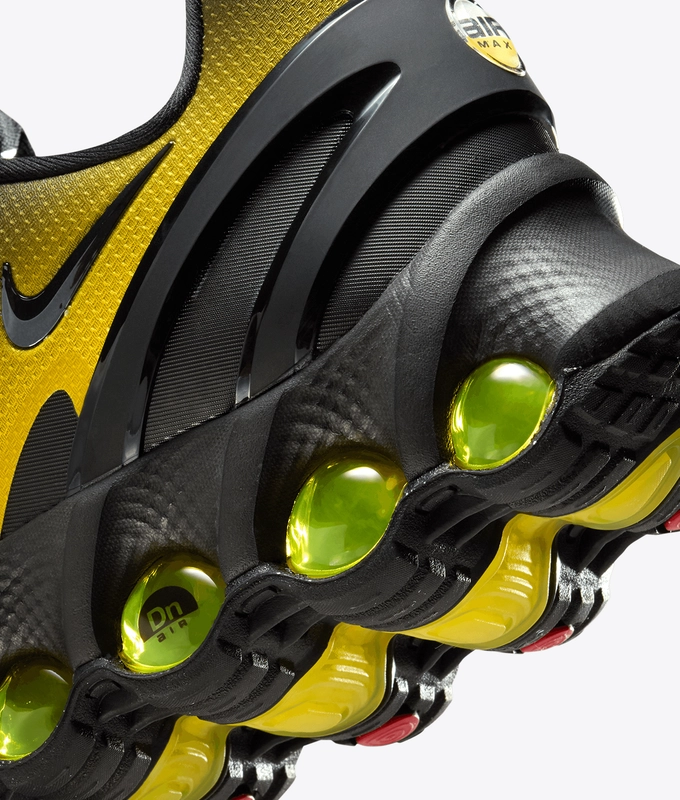 AIR MAX DN8