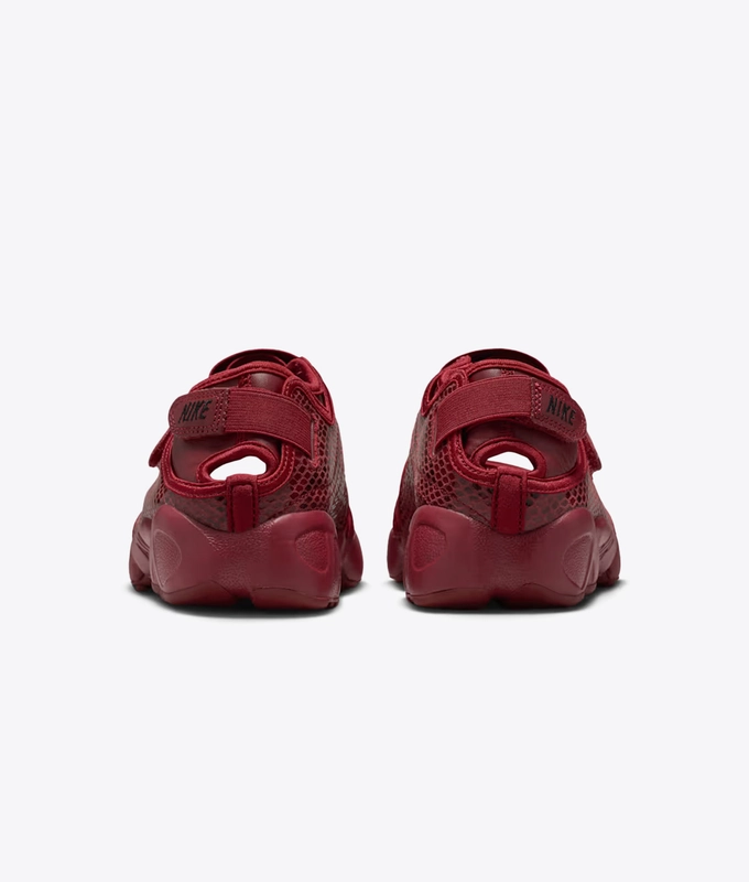 AIR RIFT