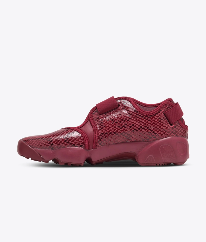 AIR RIFT