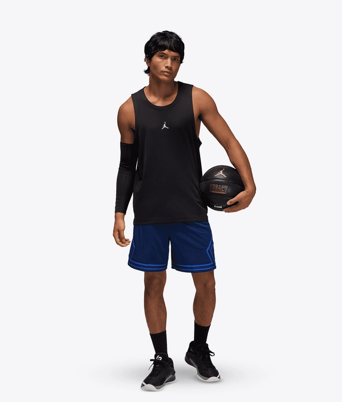 DRI-FIT SPORT DIAMOND SHORT