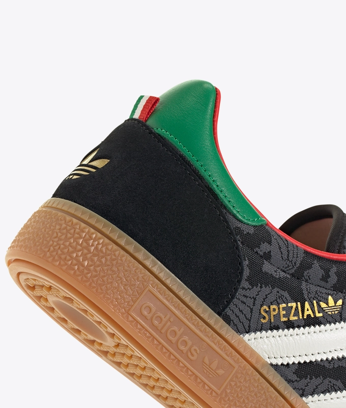 HANDBALL SPEZIAL
