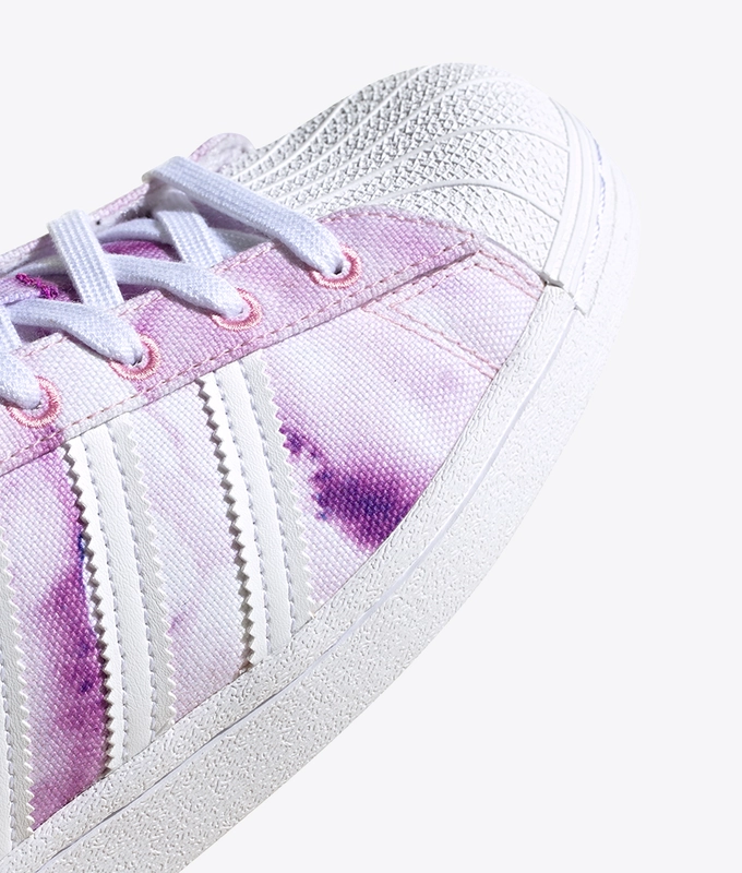 Superstar W
