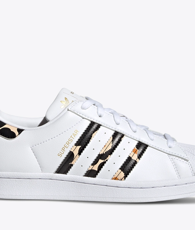 Superstar W