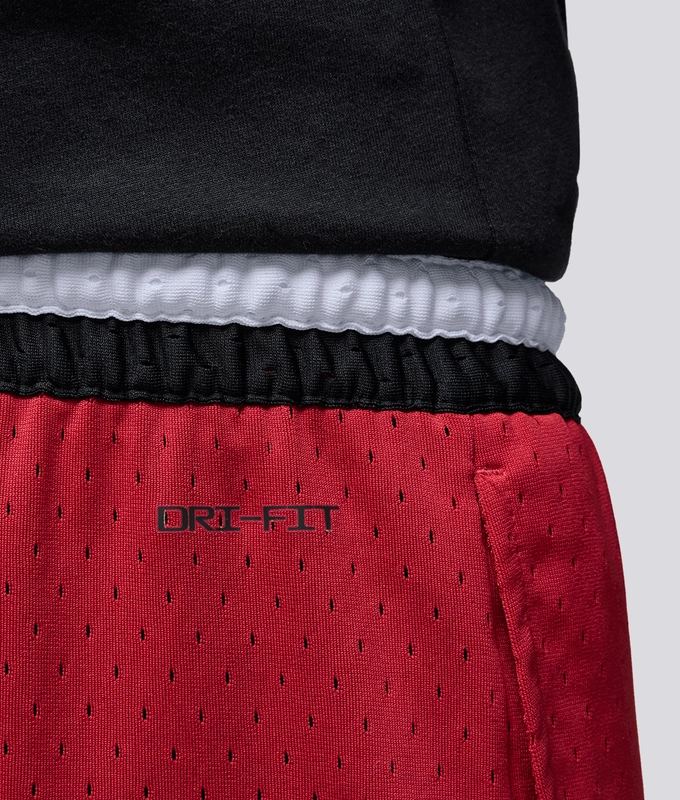 Dri-Fit Sport Diamond Short